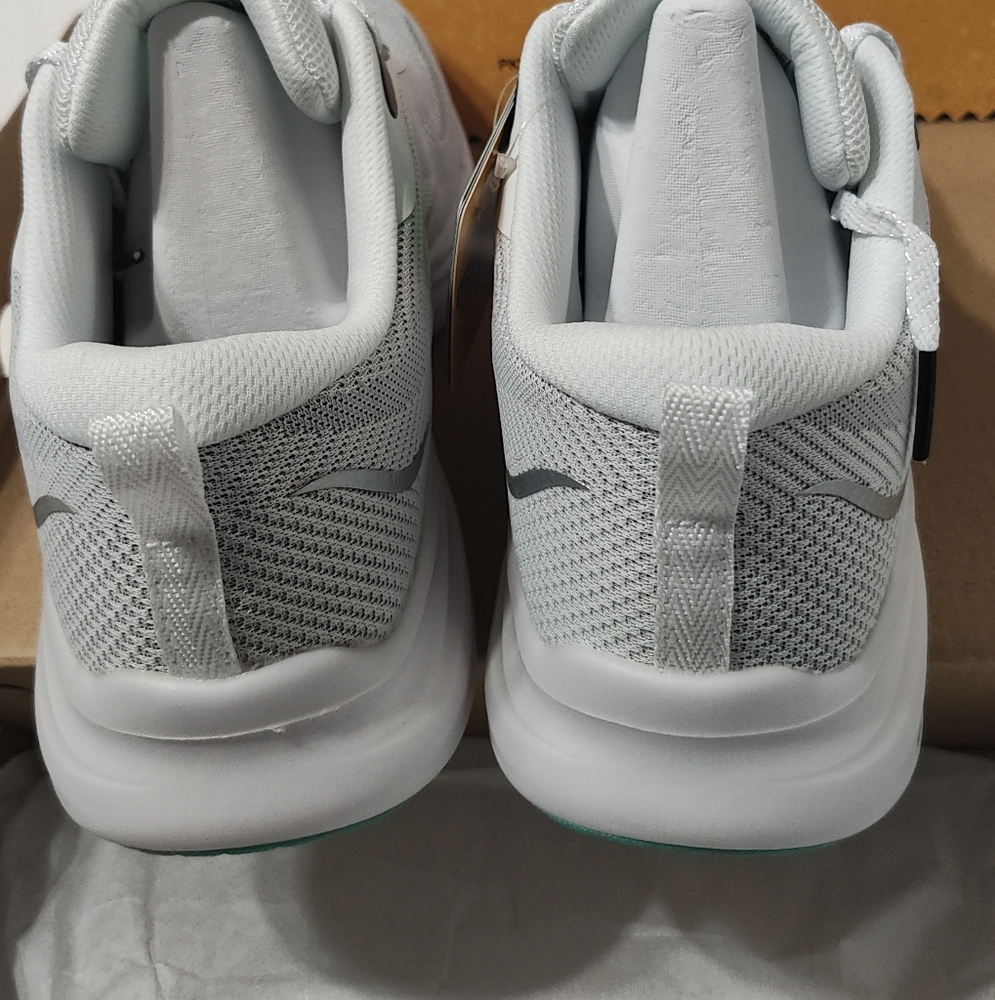 Skechers Light Gray and White Sneakers - Picture 3 of 10